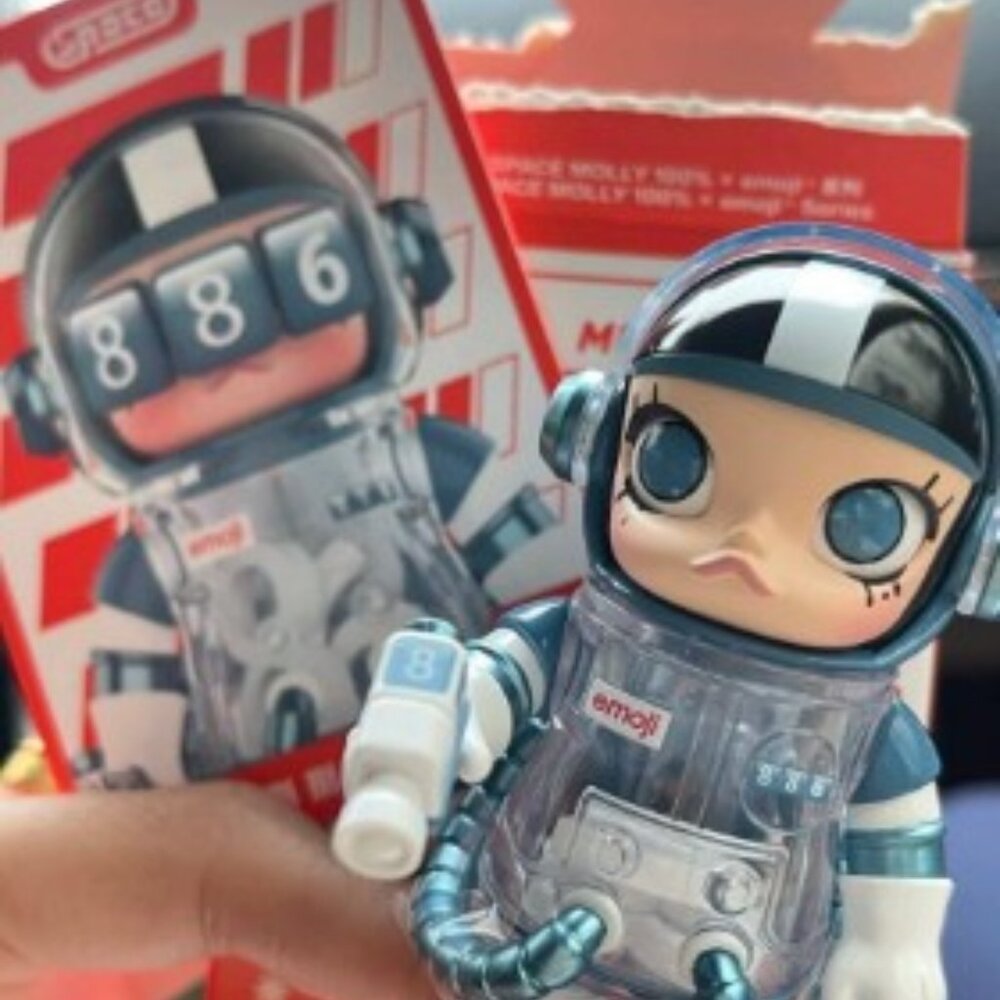 Space Molly - 886